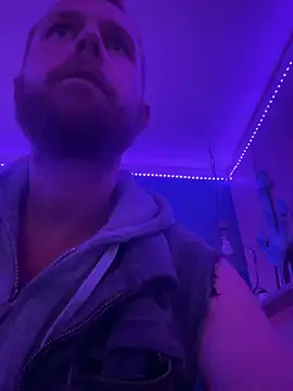 Snapshot of bjay1210 chatting on 02-17-26, 07:05 bjay1210 online show from 02-17-26, 07:05