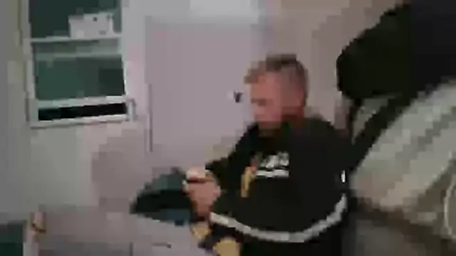 Snapshot of bjay1210 chatting on 03-04-26, 02:50 bjay1210 online show from 03-04-26, 02:50