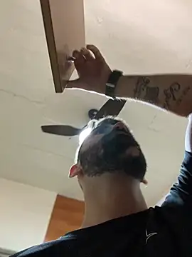 Snapshot of biel_96 chatting on 11-09-25, 02:04 biel 96 online show from 11-09-25, 02:04