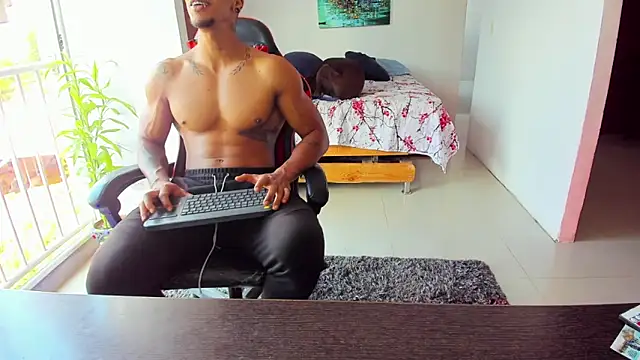 Adam Valenciia online show from 10-09-25, 05:44