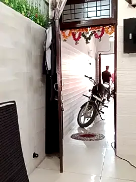 Snapshot of Best-Couple chatting on 01-27-25, 11:22 Best-Couple online show from 01-27-25, 11:22