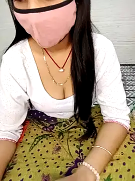 Snapshot of Best-Couple chatting on 01-30-25, 04:06 Best-Couple online show from 01-30-25, 04:06