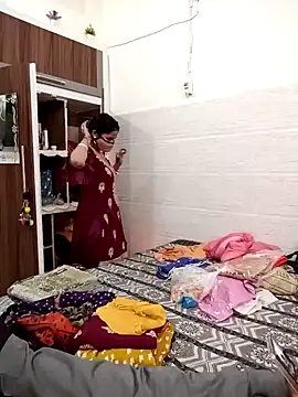 Snapshot of Best-Couple chatting on 02-03-25, 06:34 Best-Couple online show from 02-03-25, 06:34