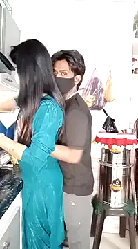 Snapshot of Best-Couple chatting on 02-12-25, 07:13 Best-Couple online show from 02-12-25, 07:13