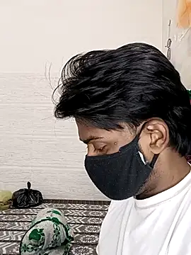 Snapshot of Best-Couple chatting on 02-22-25, 05:44 Best-Couple online show from 02-22-25, 05:44