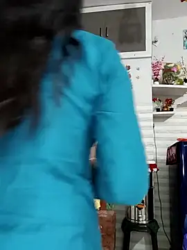 Snapshot of Best-Couple chatting on 10-07-25, 03:04 Best-Couple online show from 10-07-25, 03:04