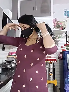 Best-Couple online show from 06-11-26, 02:33
