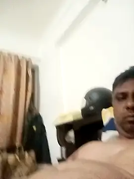 Snapshot of jemes21in chatting on 02-05-25, 06:59 jemes21in online show from 02-05-25, 06:59