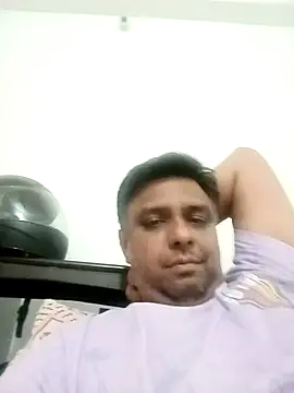 Snapshot of jemes21in chatting on 03-02-25, 03:05 jemes21in online show from 03-02-25, 03:05