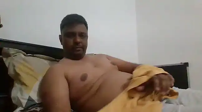 Snapshot of jemes21in chatting on 03-21-25, 08:40 jemes21in online show from 03-21-25, 08:40