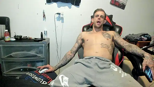 Snapshot of JamesMichael88 chatting on 03-03-25, 10:20 JamesMichael88 online show from 03-03-25, 10:20