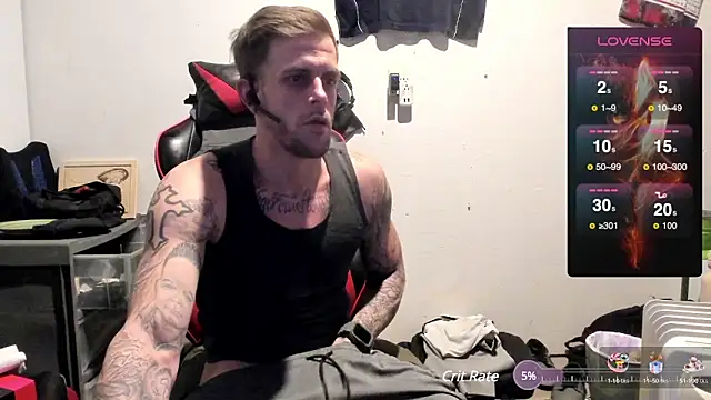 Snapshot of JamesMichael88 chatting on 03-10-25, 08:45 JamesMichael88 online show from 03-10-25, 08:45