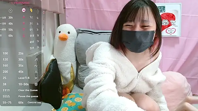 Snapshot of pipimi_khaos chatting on 12-14-25, 08:52 pipimi khaos online show from 12-14-25, 08:52