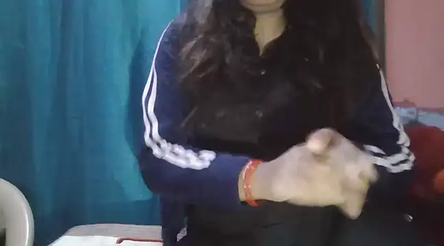 Snapshot of Hot-shanvi chatting on 02-23-25, 01:02 Hot-shanvi online show from 02-23-25, 01:02