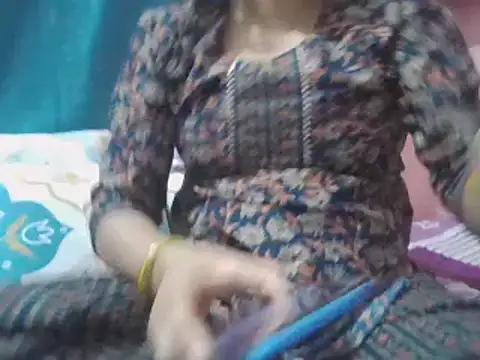 Snapshot of Hot-shanvi chatting on 03-22-25, 04:15 Hot-shanvi online show from 03-22-25, 04:15