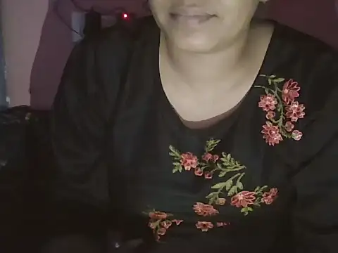 Snapshot of Hot-shanvi chatting on 10-05-25, 06:12 Hot-shanvi online show from 10-05-25, 06:12