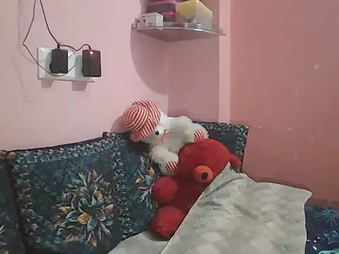 Snapshot of Hot-shanvi chatting on 10-08-25, 12:30 Hot-shanvi online show from 10-08-25, 12:30