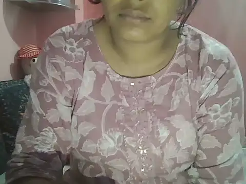 Snapshot of Hot-shanvi chatting on 10-09-25, 09:46 Hot-shanvi online show from 10-09-25, 09:46