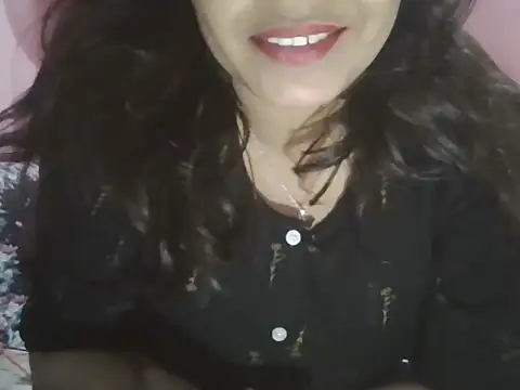 Snapshot of Hot-shanvi chatting on 11-24-25, 08:03 Hot-shanvi online show from 11-24-25, 08:03