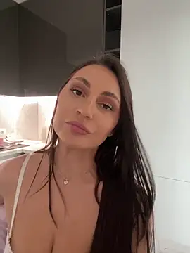 claraxjoyy online show from 01-10-25, 11:11