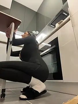 claraxjoyy online show from 01-11-25, 04:48