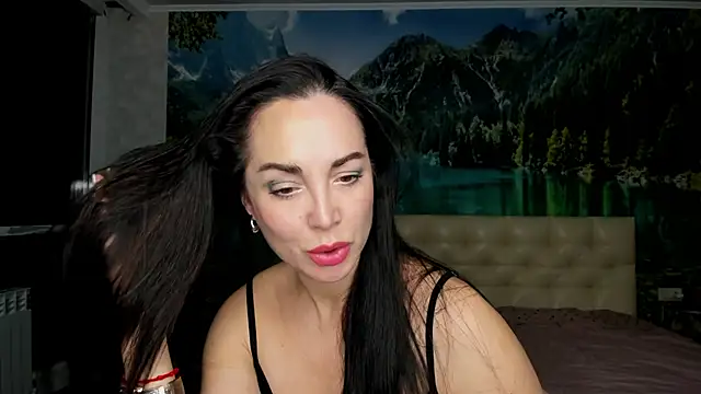 Monica Weiss online show from 03-16-25, 07:17