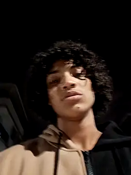 Snapshot of -Damian_Caliente- chatting on 01-08-25, 07:03 -Damian Caliente- online show from 01-08-25, 07:03