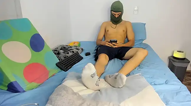 Snapshot of Young_latin_master777 chatting on 02-10-25, 08:53 Young latin master777 online show from 02-10-25, 08:53