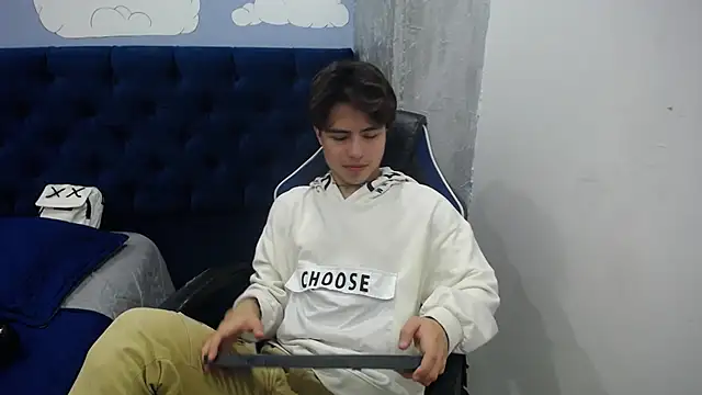 CollinStone online show from 02-20-25, 08:14