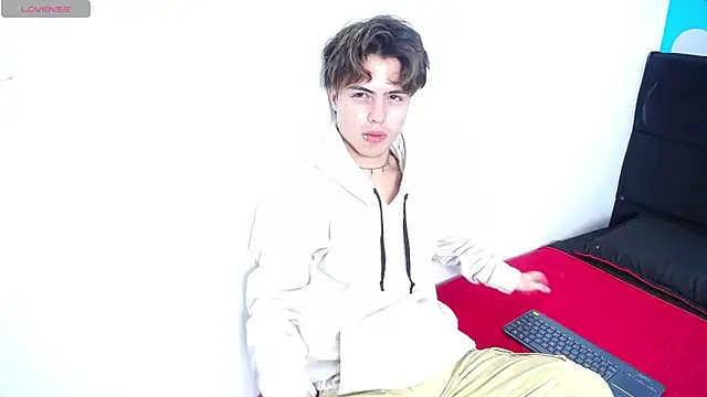 CollinStone online show from 02-21-25, 07:43