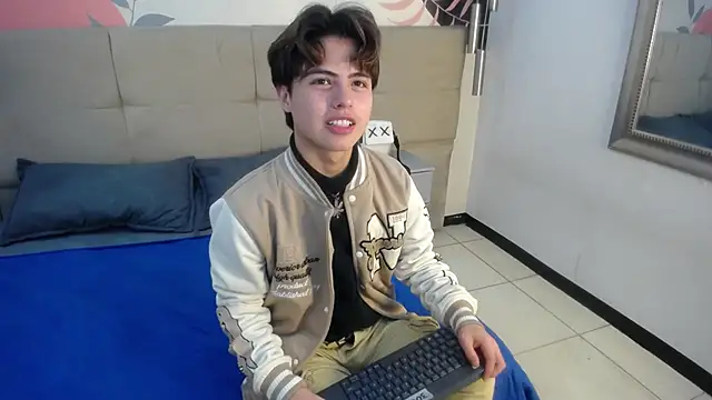 CollinStone online show from 03-07-25, 09:06