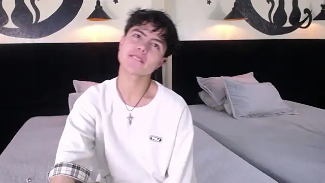 CollinStone online show from 10-22-25, 04:18