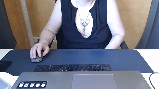 Sweet Phoenix online show from 05-12-26, 08:11