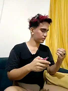 Lian Noath online show from 01-15-25, 05:29