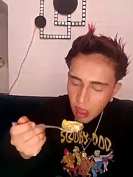 Lian Noath online show from 01-16-25, 11:26