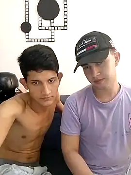 Lian Noath online show from 02-16-25, 06:54