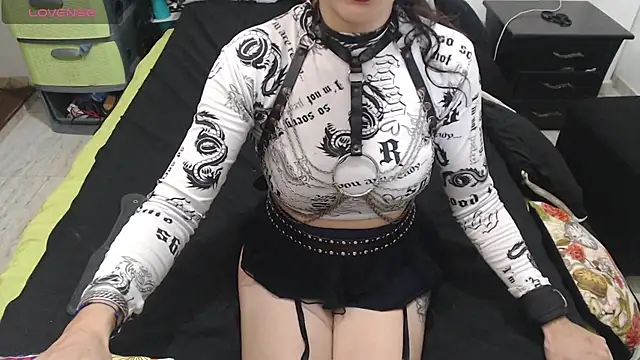 Snapshot of alice_angelfetish chatting on 10-11-25, 07:12 alice angelfetish online show from 10-11-25, 07:12