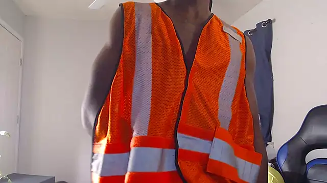 Snapshot of dominatingblacklove chatting on 01-14-25, 01:58 dominatingblacklove online show from 01-14-25, 01:58