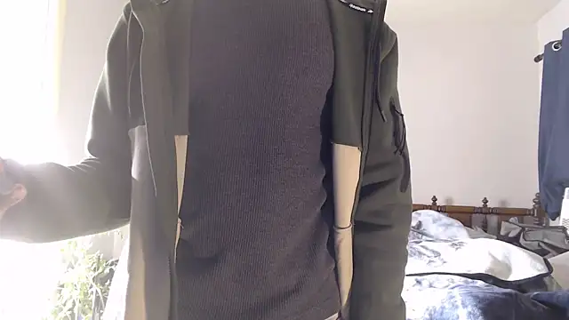 Snapshot of dominatingblacklove chatting on 01-21-25, 04:10 dominatingblacklove online show from 01-21-25, 04:10