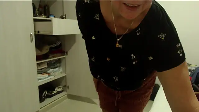 milchanel online show from 01-28-25, 05:11