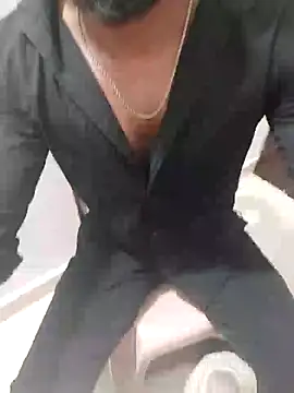 Snapshot of hot_boy_dic chatting on 03-14-25, 04:19 hot boy dic online show from 03-14-25, 04:19