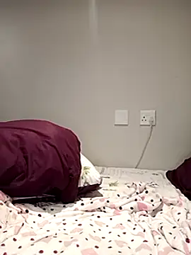 Thando04 online show from 01-25-25, 02:47