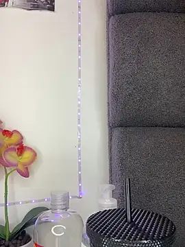 Thando04 online show from 09-20-25, 12:39