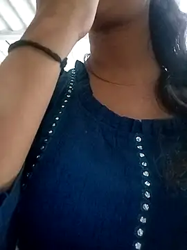 Snapshot of Piya_Ji chatting on 03-13-25, 08:48 Piya Ji online show from 03-13-25, 08:48