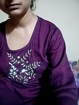 Snapshot of Piya_Ji chatting on 10-13-25, 09:42 Piya Ji online show from 10-13-25, 09:42