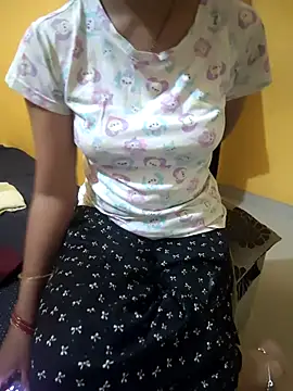 lovelygirl4567 online show from 09-18-25, 02:52