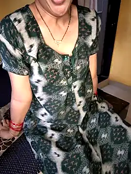 lovelygirl4567 online show from 09-26-25, 05:11