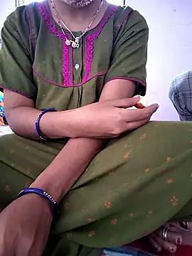 lovelygirl4567 online show from 01-14-26, 09:48