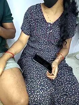 lovelygirl4567 online show from 03-22-26, 05:05