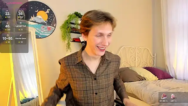 Snapshot of Adrian_Di chatting on 01-07-25, 09:29 Adrian Di online show from 01-07-25, 09:29